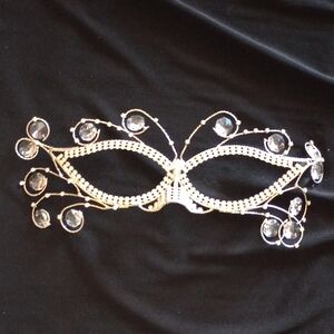 Silver Infinity Crystal Face Mask